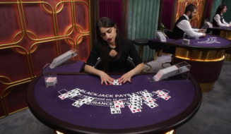 Live Table