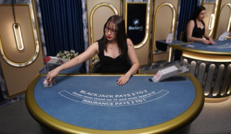 Live Table