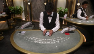 Live Table