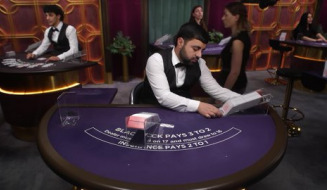 Live Table