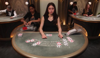 Live Table