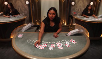 Live Table