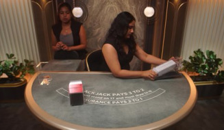 Live Table
